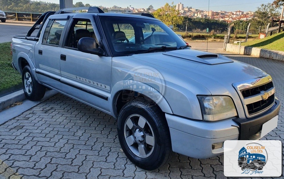 Chevrolet S10 2.4 Mpfi Executive 4x2 Cd 8v Flex 2011